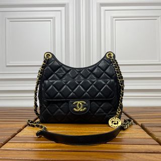 (Kategori: ) berada di . Dikirim oleh bagsie.vintage (ID iklan 1386499352, Gambar 1). Deskripsi: .