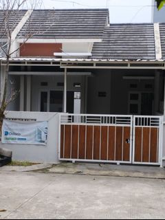(Kategori: ) berada di . Dikirim oleh liesda_mercy (ID iklan 1386411566, Gambar 1). Deskripsi: .