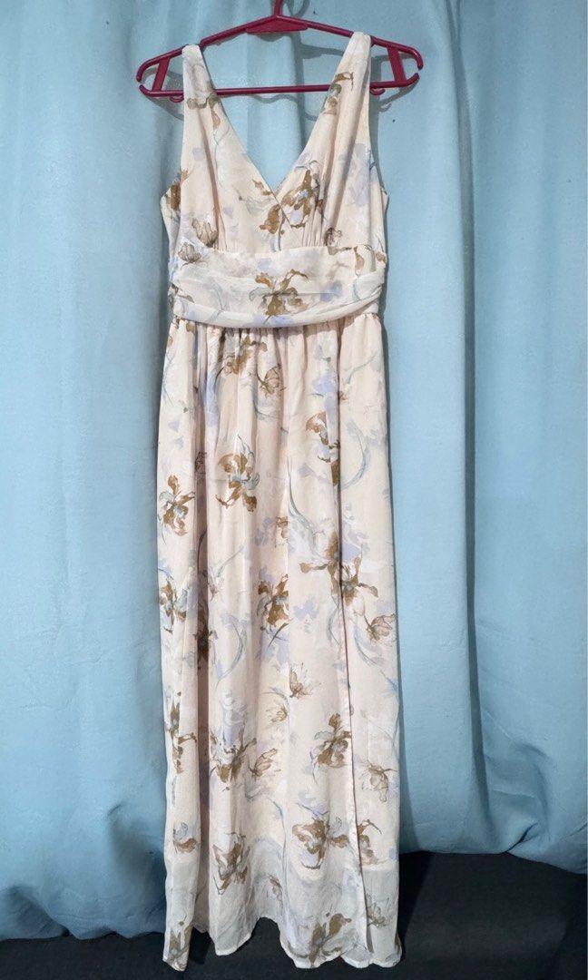 Floral Dress (Category: Dresses) located in Santa Rosa. Submitted by grasyamara (Listing ID 1386464206, Image 2). Description: It Girl - Floral Dress Price: Php 350 Size: Large MOP: Gcash/ Bank Transfer(BPI or UBP) Meet up: Paseo De Sta Rosa/ Waltermart Balibago Delivery: JNT/Lalamove/FlashExpress.