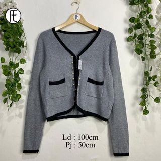 (Kategori: ) berada di . Dikirim oleh thriftkuyy (ID iklan 1386436135, Gambar 1). Deskripsi: .