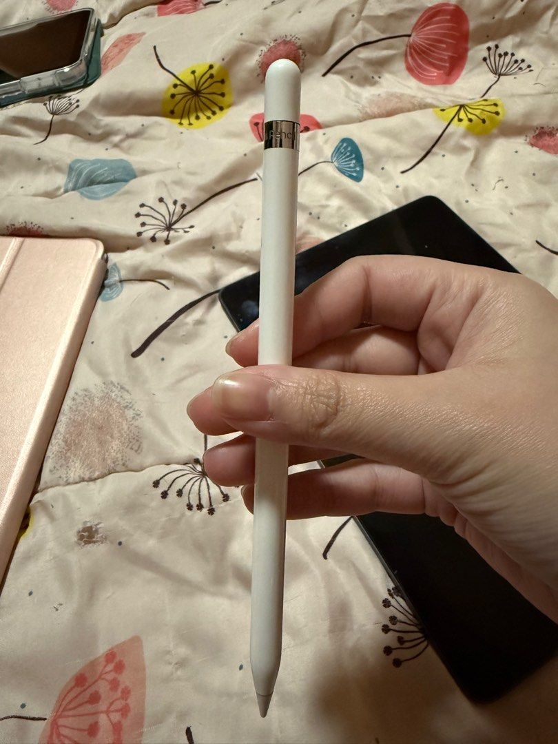 iPad Air (3rd generation) 64GB with Apple Pencil 1st generation (Category: iPad) located in Cebu City. Submitted by kcck22 (Listing ID 1386550658, Image 3). Description: Comes with Apple Pencil 1st generation with minor flaws on the pencil (as shown in the photos) Has a tempered glass already attached with no flaws; well taken care of. Can throw in a free case as well. Comes with box and charger for both the iPad and Pencil. Delivery via LBC; MOP