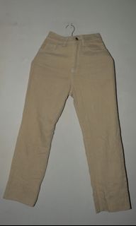 (Kategori: ) berada di . Dikirim oleh bycha.preloved (ID iklan 1386422876, Gambar 1). Deskripsi: .