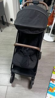 （分類：）位於 。 由 mschannut 提交（商品編號 1386421636，圖片 1）。簡介： 。