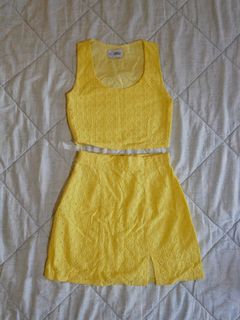 (Category: ) located in . Submitted by riels.closet (Listing ID 1386504385, Image 1). Description: .