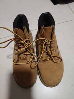 (Category: ) located in . Submitted by saif85 (Listing ID 1386426602, Image 1). Description: .