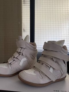 （分類：）位於 。 由 sashimichloe 提交（商品編號 1386425182，圖片 1）。簡介： 。