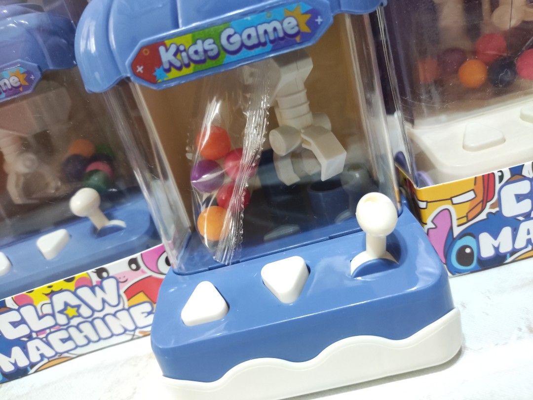 Kuromi Claw machine (Category: Designer & Blind Box Toys) located in Manila. Submitted by gatotsu (Listing ID 1386576980, Image 2). Description: Kuromi and stitch Mini Claw machine toys High Quality Toys⭐⭐⭐ No battery needed 180php chat niyo din po ako sa FB mas active po ako Doon nandyan po SA picture Yung mismong FB ko.