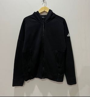 (Kategori: ) berada di . Dikirim oleh sultancuan308_thrift (ID iklan 1386417532, Gambar 1). Deskripsi: .