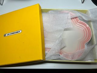（分類：）位於 。 由 kel___c 提交（商品編號 1386577835，圖片 1）。簡介： 。