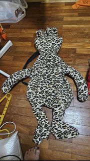 (Category: ) located in . Submitted by dog04 (Listing ID 1386555371, Image 1). Description: .