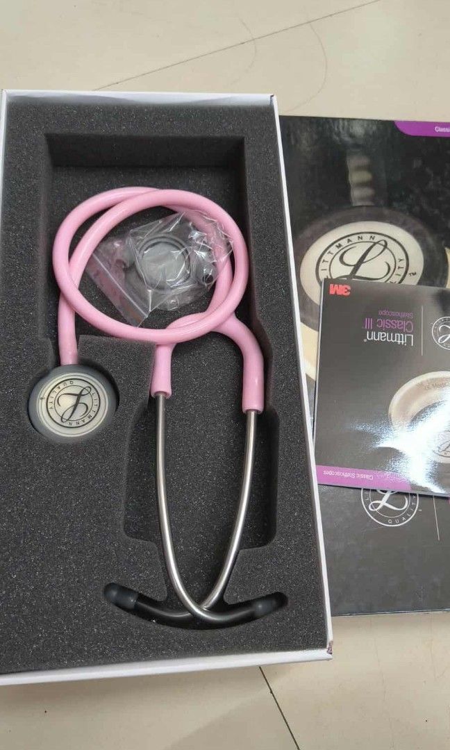 Littman stethoscope (Category: Medical Supplies & Tools) located in Quezon City. Submitted by noblebear_da8751 (Listing ID 1386436812, Image 2). Description: same day delivery brand New gcash and Bank transfer payment accepted.