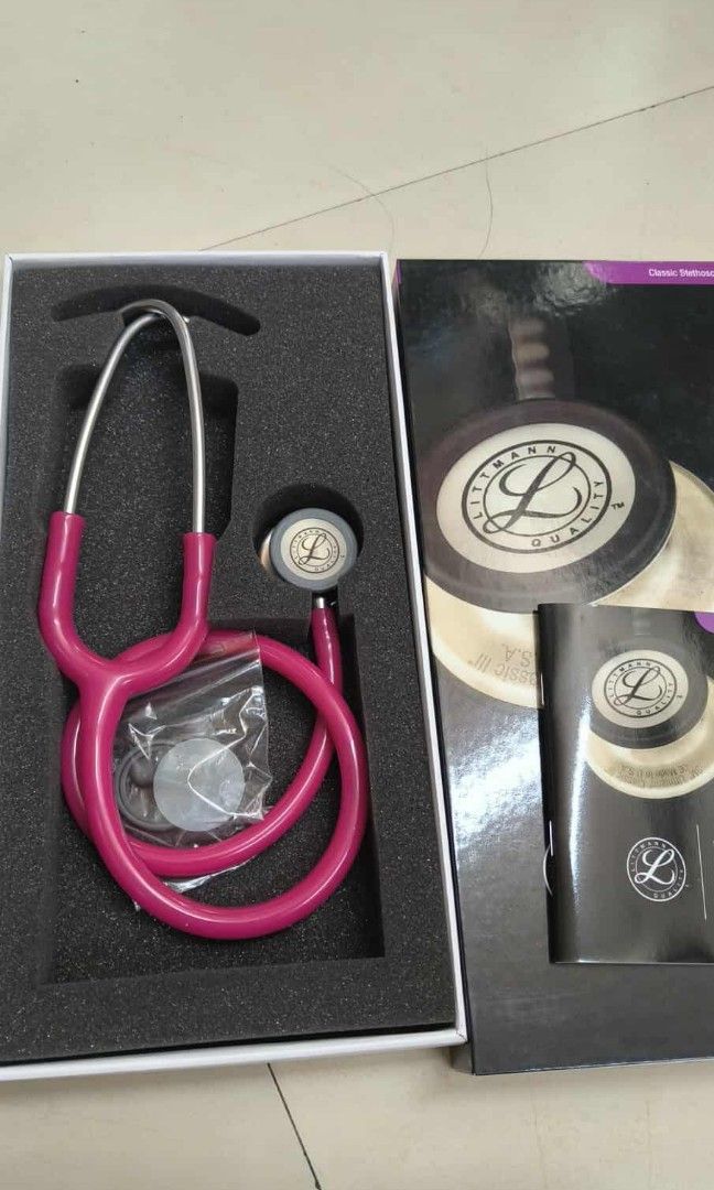Littman stethoscope (Category: Medical Supplies & Tools) located in Quezon City. Submitted by noblebear_da8751 (Listing ID 1386436812, Image 1). Description: same day delivery brand New gcash and Bank transfer payment accepted.