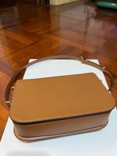 （分類：）位於 。 由 Jess_bag 提交（商品編號 1386534872，圖片 1）。簡介： 。