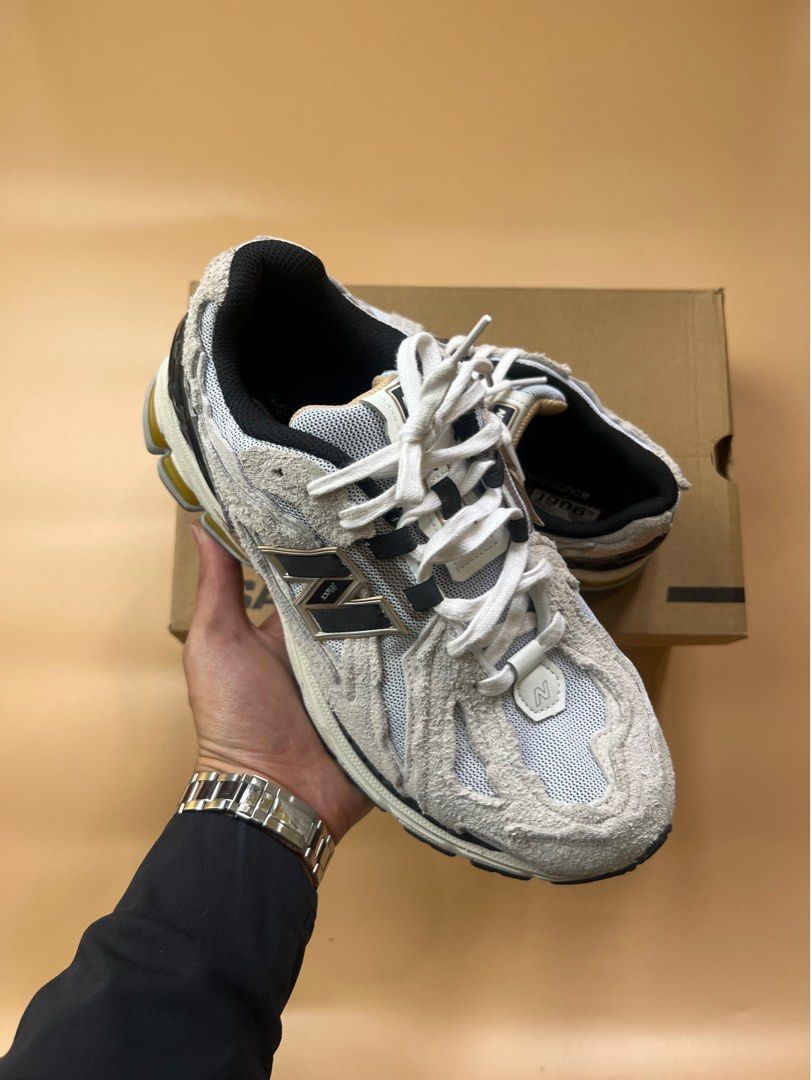 NB 1906 (Category: Sneakers) located in Baguio. Submitted by kickflips (Listing ID 1386454744, Image 2). Description: 10 mens .