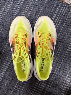 （分類：）位於 。 由 Running__gear 提交（商品編號 1386490963，圖片 1）。簡介： 。