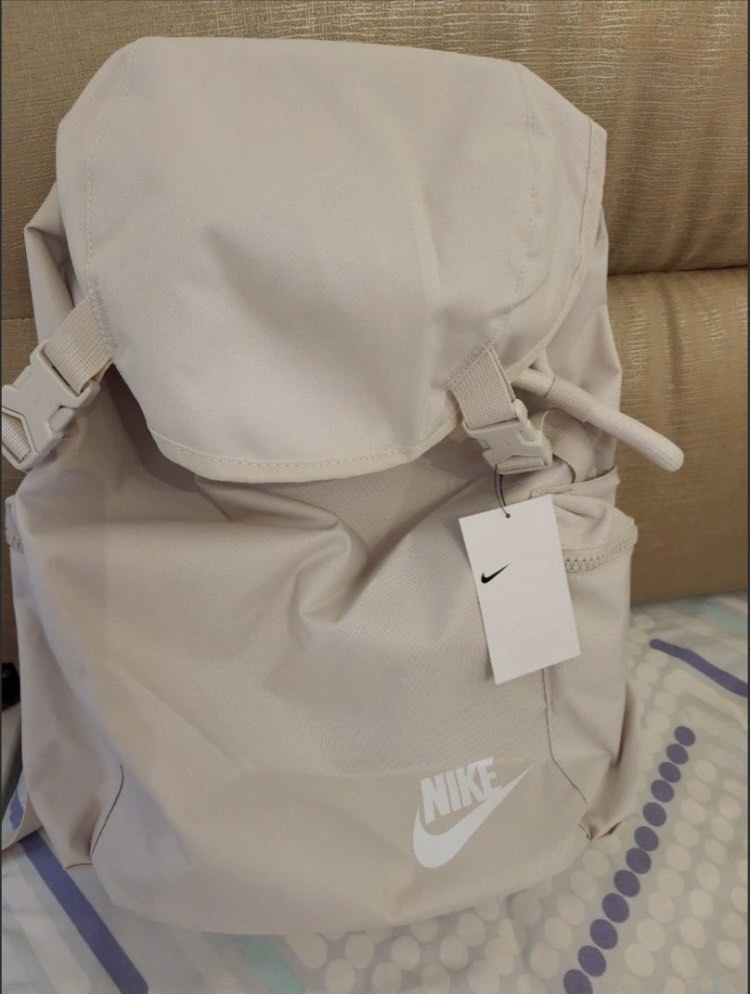 nike heritage backpack white