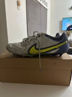 (Category: ) located in . Submitted by amirul_muizz (Listing ID 1386460952, Image 1). Description: .