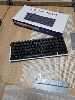 （分類：）位於 。 由 estaa01 提交（商品編號 1386523317，圖片 1）。簡介： 。