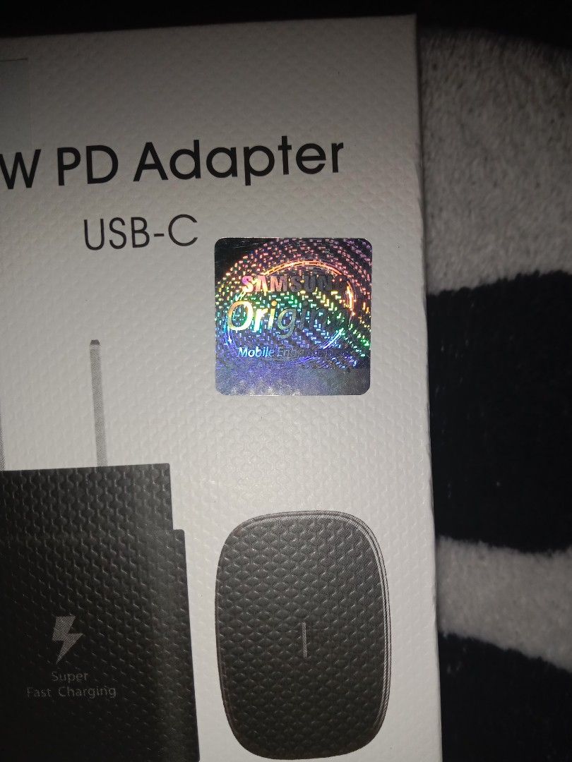 Original Samsung Charger & Adaptor (Category: Chargers & Cables) located in Taguig. Submitted by _itsmargauxfinds (Listing ID 1386556161, Image 3). Description: details about the charger: 💌 lightly used 💌 original and fast charging 💌 it comes with a box and cord 💌 mop: gcash/maya 💌 mod: jnt/lalamove.