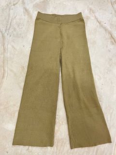 (Category: ) located in . Submitted by mumsyshops (Listing ID 1386473571, Image 1). Description: .