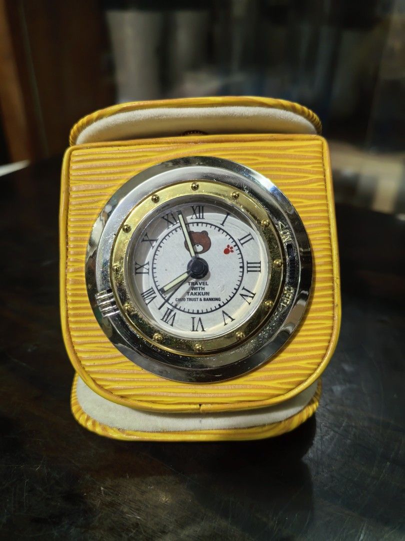 Pocket Desk Clock with Alarm (Category: Clocks) located in Cebu City. Submitted by dudes_villanueva (Listing ID 1386411813, Image 2). Description: Pocket Desk Clock Working Clock. Replaced with new Battery 📌Plastic Body with Cover case 📌Working Alarm Size: L3xW3.5xH3.25 inch.