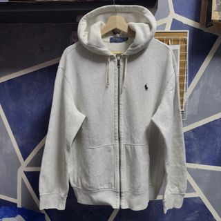 (Category: ) located in . Submitted by kenobithrift_ (Listing ID 1386530826, Image 1). Description: .