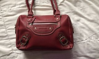 (Kategori: ) berada di . Dikirim oleh marionettes.preloved (ID iklan 1386519943, Gambar 1). Deskripsi: .