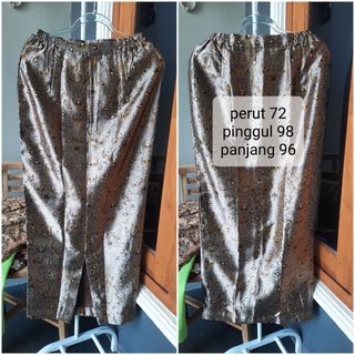 (Kategori: ) berada di . Dikirim oleh adeanggita (ID iklan 1386578868, Gambar 1). Deskripsi: .