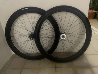 (Category: ) located in . Submitted by bikehorizon (Listing ID 1386587734, Image 1). Description: .