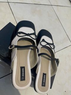 (Kategori: ) berada di . Dikirim oleh putriayus131_ (ID iklan 1386476694, Gambar 1). Deskripsi: .