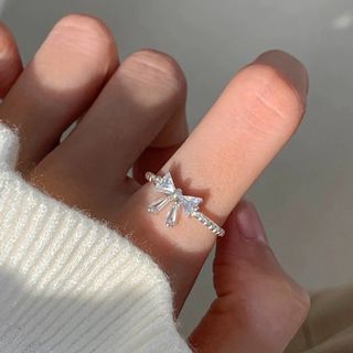 (Category: ) located in . Submitted by buysellcloset (Listing ID 1386465958, Image 1). Description: .
