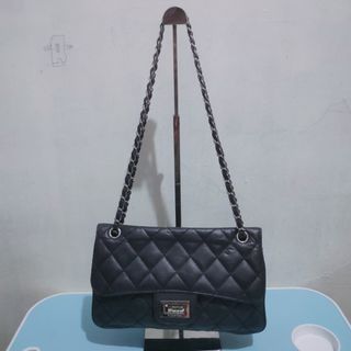 (Kategori: ) berada di . Dikirim oleh ariy243 (ID iklan 1386467776, Gambar 1). Deskripsi: .