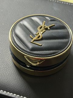 （分類：）位於 。 由 dse__selling 提交（商品編號 1386577082，圖片 1）。簡介： 。