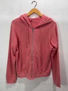 (Kategori: ) berada di . Dikirim oleh prelovedmiyaaw (ID iklan 1386473820, Gambar 1). Deskripsi: .