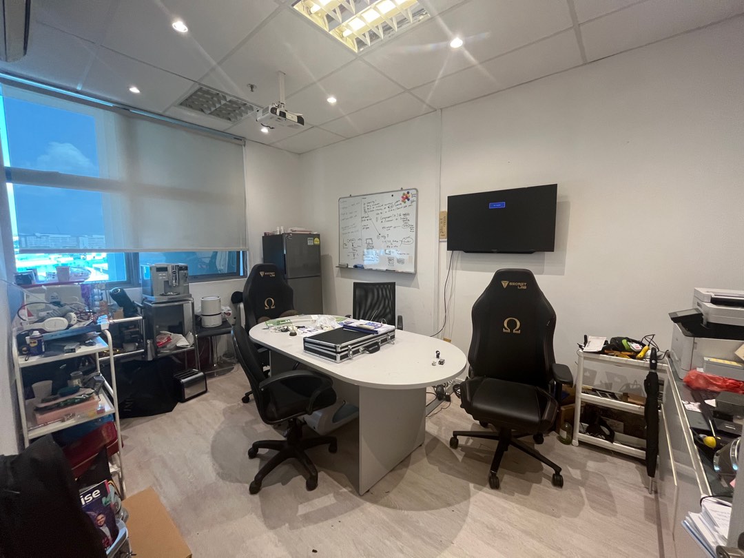 (Category: ) located in . Submitted by bizspace (Listing ID 1386673301, Image 1). Description: .