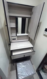 由 c09269115915165 (刊登 ID 1384557022，圖片 1) 提交，位於 的 (類別：)，說明：。