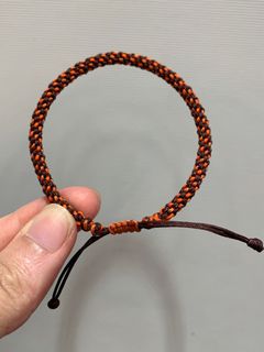 橙色啡色開運手繩  #增運 #保平安 #男女皆可 #香港手工 #買兩條八折64235807428227110