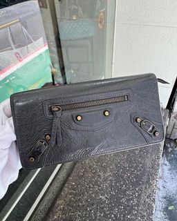 由 vogue88888 (刊登 ID 1386673433，圖片 1) 提交，位於 的 (類別：)，說明：。