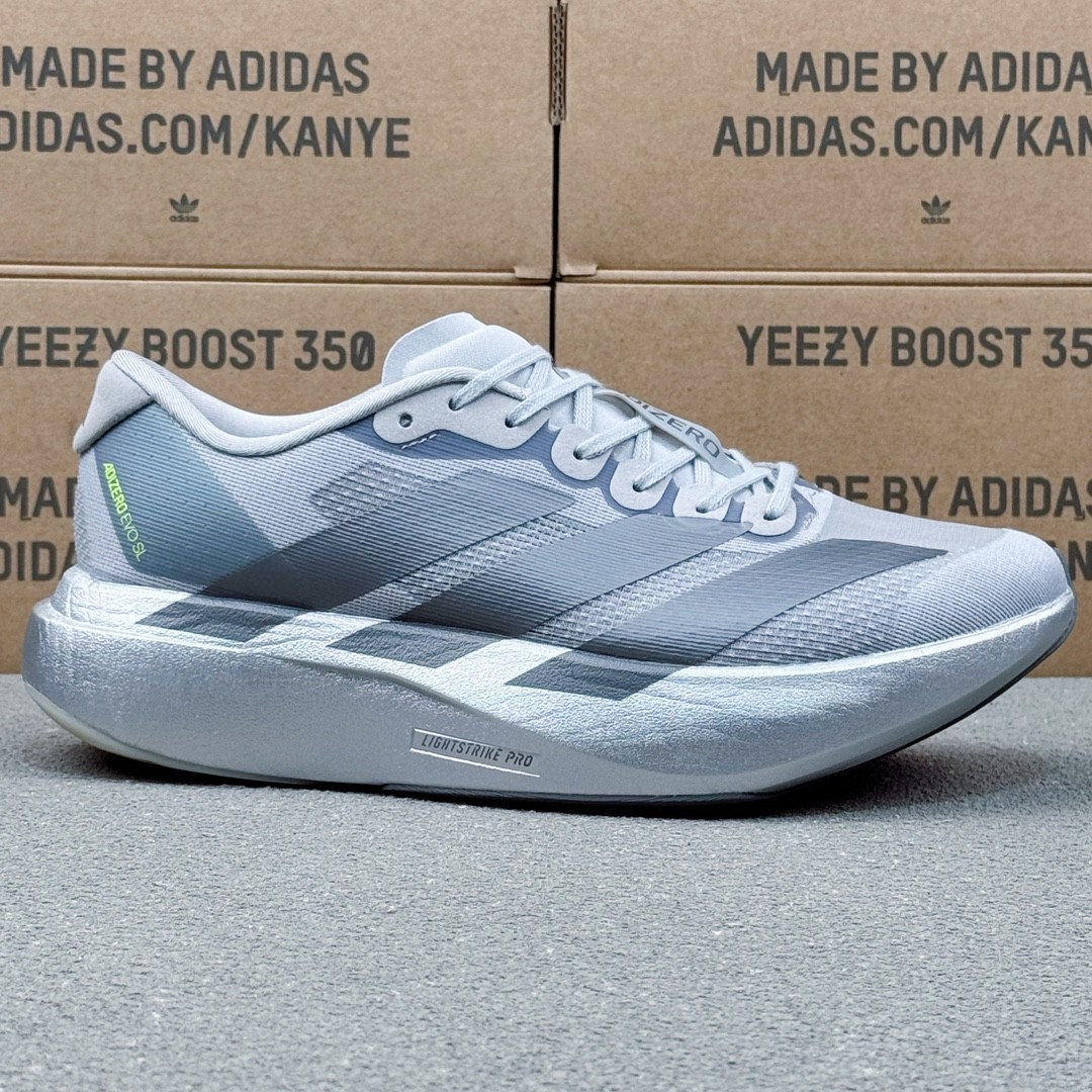 Adidas Adizero EVO SL JR3419, 女裝, 鞋, 波鞋 - Carousell