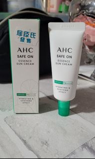 （分類：）位於 。 由 19.19 提交（商品編號 1386729288，圖片 1）。簡介： 。