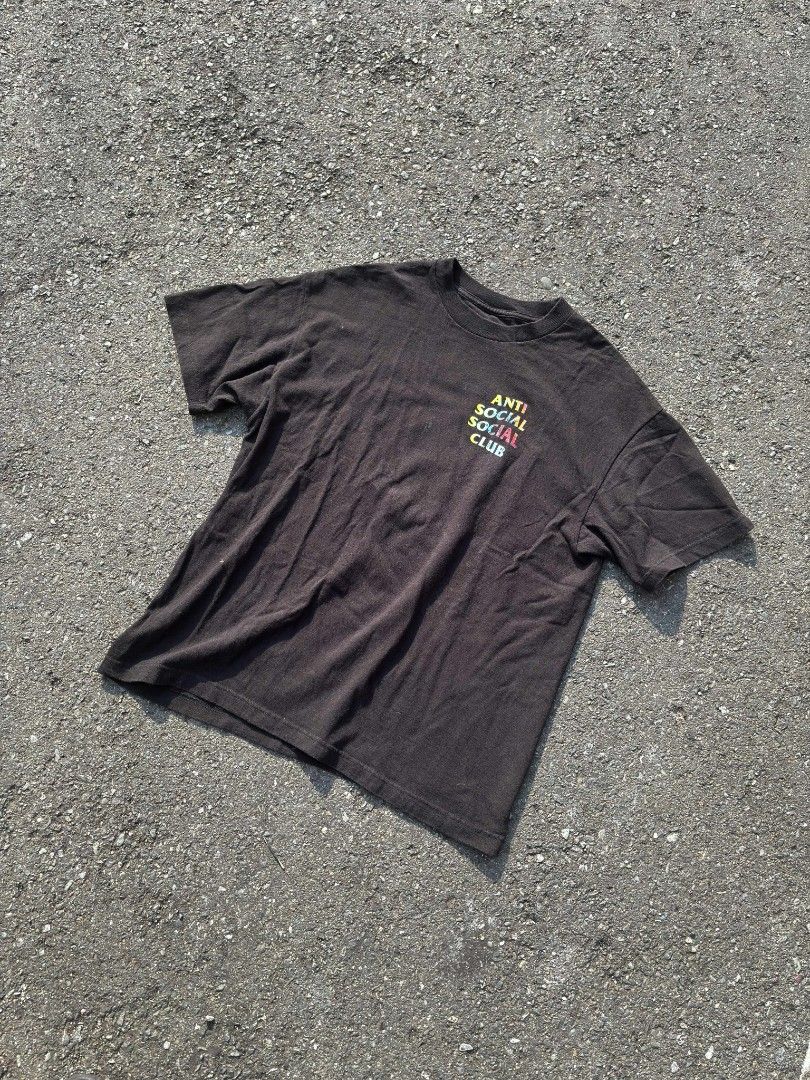 anti social social club tee (Category: Tshirts & Polo Shirts ) located in Quezon City. Submitted by stunna.thrifts (Listing ID 1386668573, Image 3). Description: anti social social club black no issues good condition size L on tag.