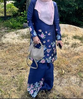 (Category: ) located in . Submitted by afiqahcazani (Listing ID 1386767400, Image 1). Description: .