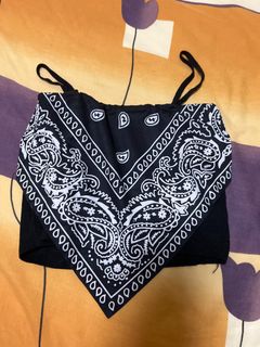 (Category: ) located in . Submitted by prelovedclothes_co (Listing ID 1386745066, Image 1). Description: .