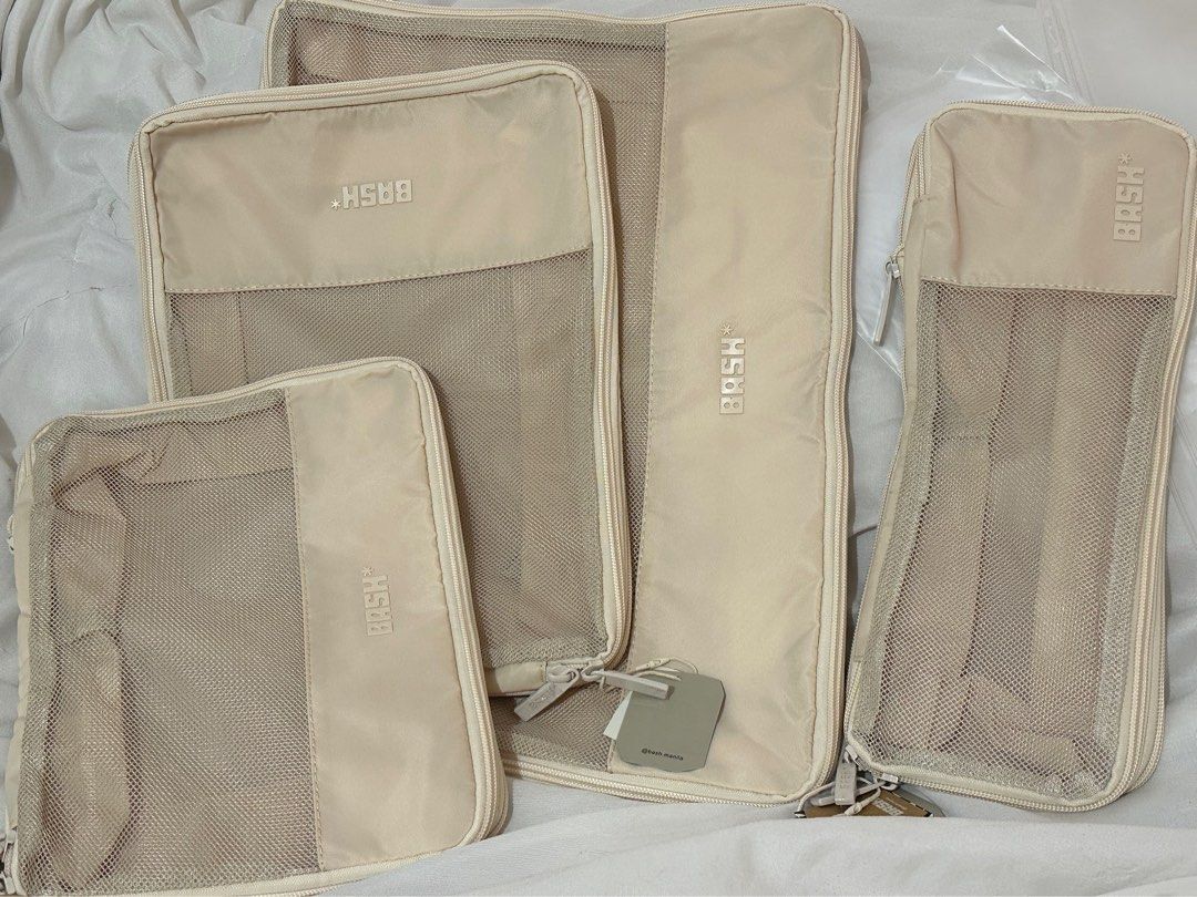 BASH Packing Cubes Set for your Luggage (Category: Health Food, Drinks & Tonics) located in Manila. Submitted by jean_closet (Listing ID 1386599139, Image 1). Description: An essential!!! Last price BRANDNEW WITH TAGS & pouch .