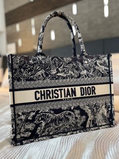 (Category: ) located in . Submitted by luxury22brand (Listing ID 1386592592, Image 1). Description: .