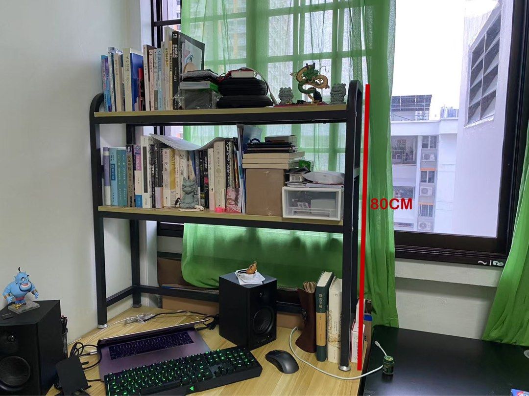 Computer Table/ Desk (Category: Tables & Sets) located in Singapore. Submitted by piratejoker (Listing ID 1386687986, Image 3). Description: Could and easy dismantling. With tools. pragmatic for students and professionals.