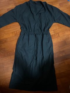 (Category: ) located in . Submitted by prelovedclothes_co (Listing ID 1386736301, Image 1). Description: .