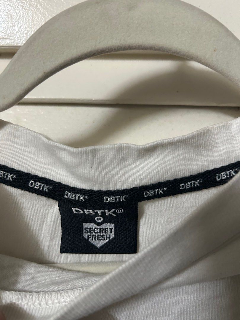DBTK x Secret Fresh White Sweatshirt (Category: Tshirts & Polo Shirts ) located in Manila. Submitted by polyvex (Listing ID 1386769040, Image 3). Description: DBTK x Secret Fresh White Sweatshirt Color: White Size: Medium Dimensions Length: 27.5” Width: 18” Issue: Small holes sa upper left side (idk where that came from, it was hanged most of the time) Location: Vito Cruz, Manila 📍.