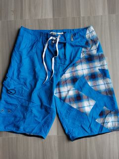 (Category: ) located in . Submitted by ecko_bag2 (Listing ID 1386598752, Image 1). Description: .