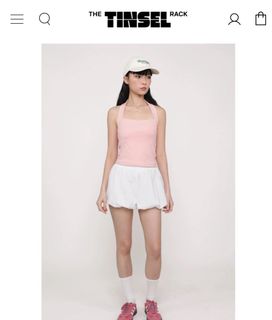(Category: ) located in . Submitted by shopprelovedxs (Listing ID 1386644700, Image 1). Description: .